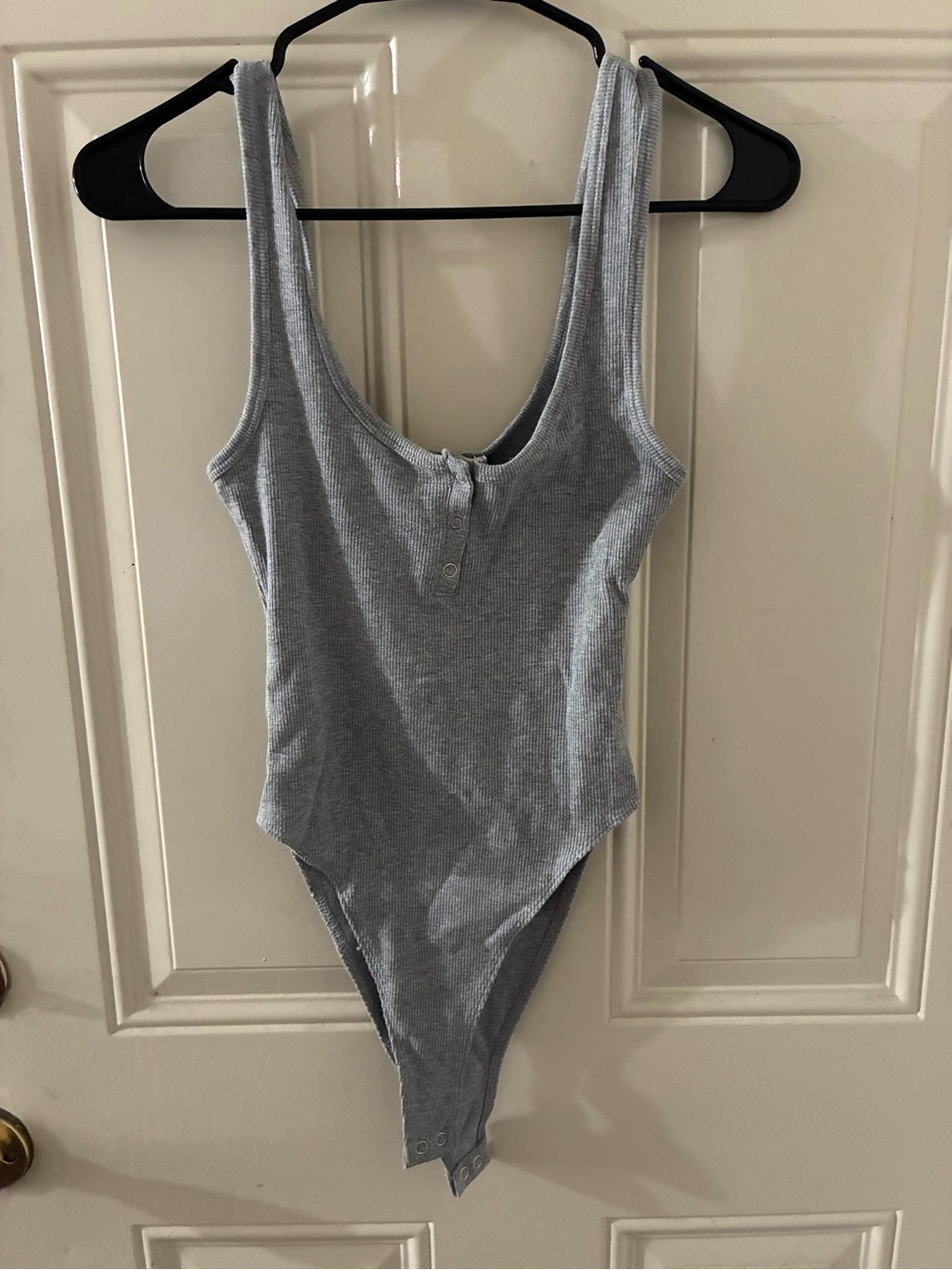 Forever 21 Light Gray Ribbed Scoop Neck Bodysuit